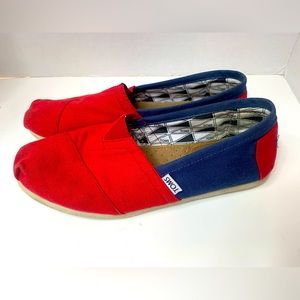 TOMS Blue White Canvas Flats sz 7 Mens 9 women’s
